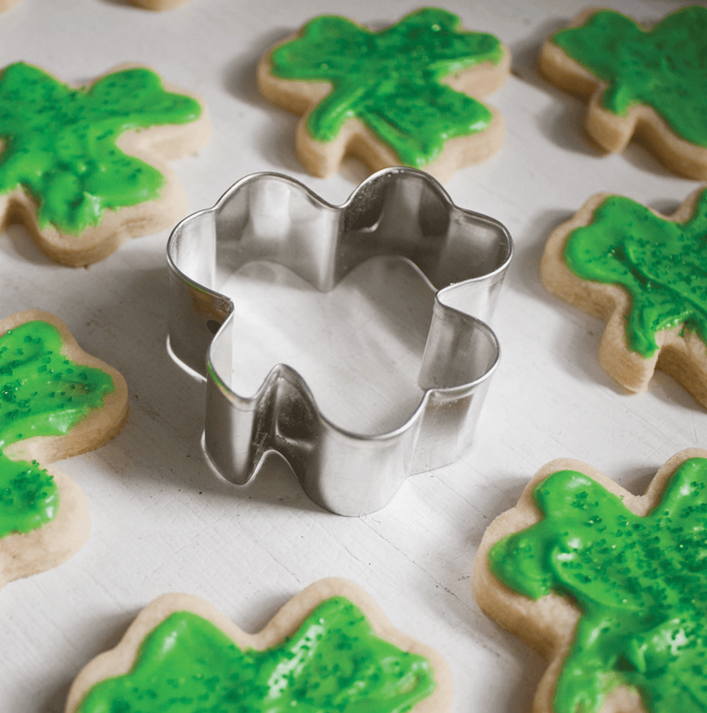 Ann Clark Cookie Cutter: Shamrock, 2.625"