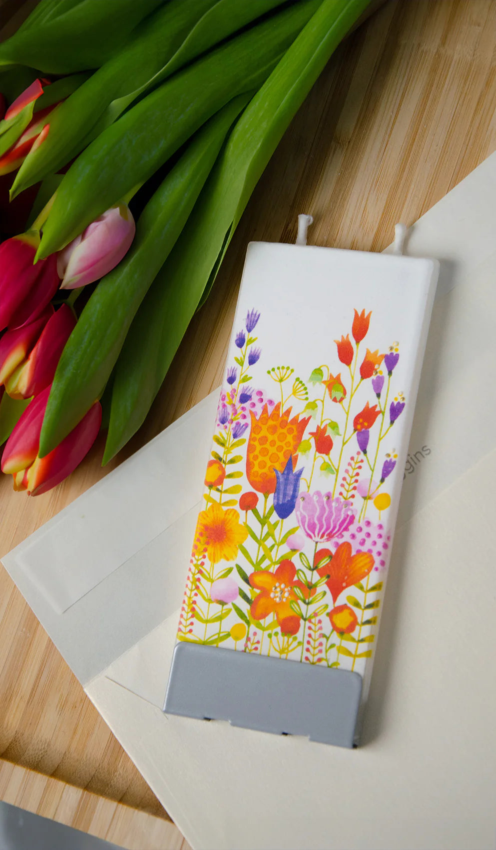 Flatyz Candle: Colorful Wild Flowers