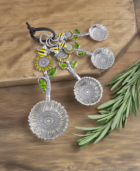 Ganz Measuring Spoons (Set of 4): Bumble Bee