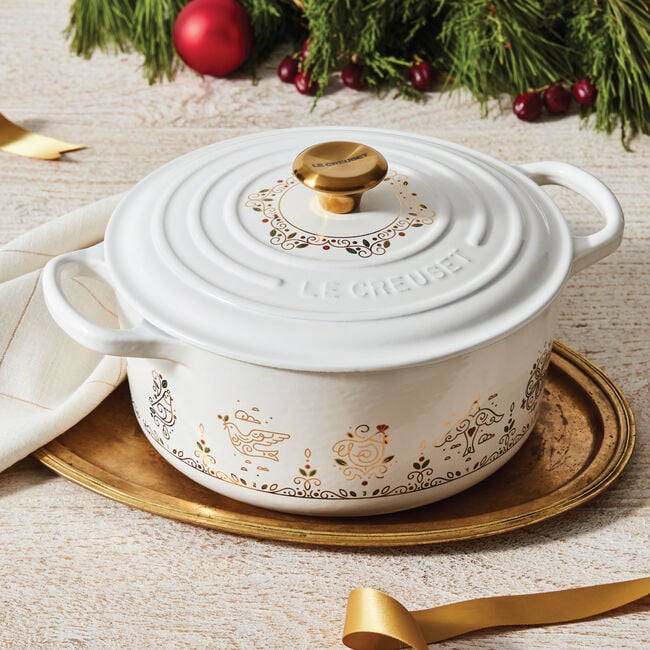 Le Creuset Noel Collection Round Dutch Oven: QT, 12 Days of