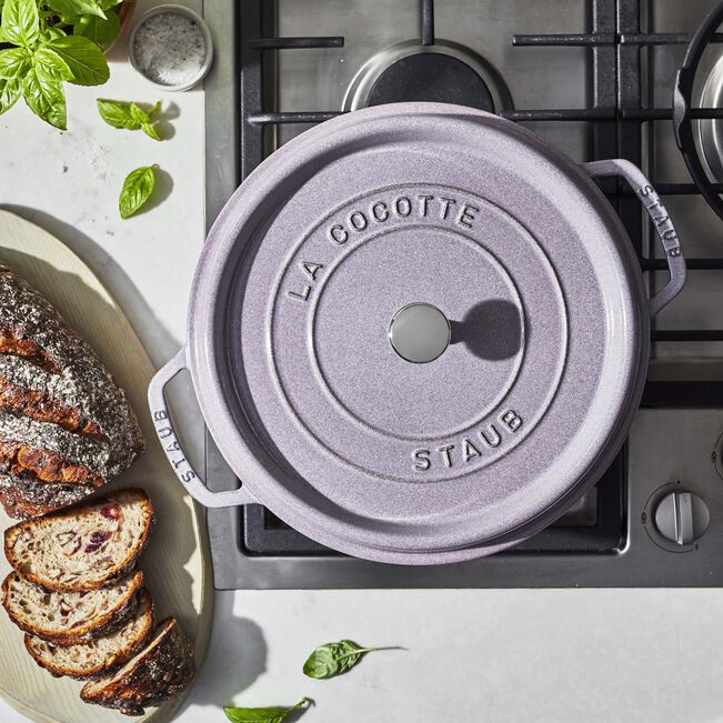 Staub Round Dutch Oven: 4 QT, Lilac