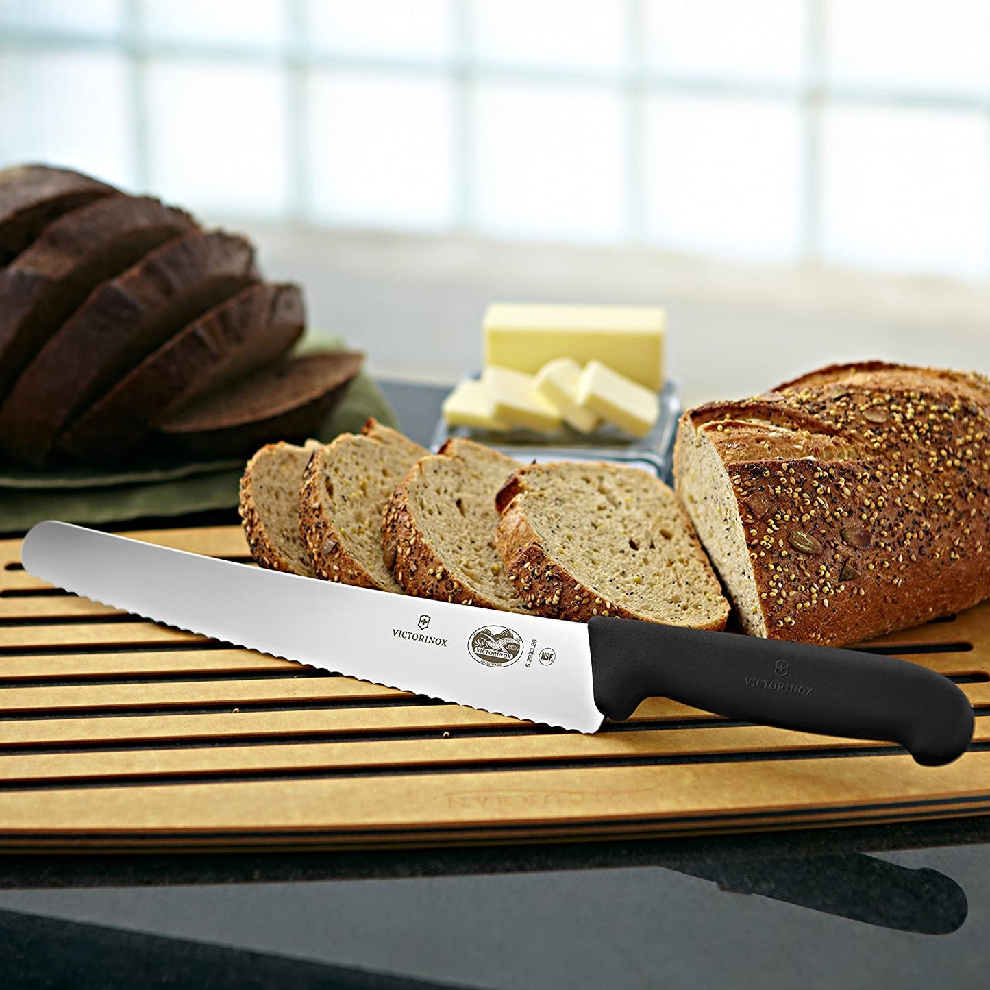 Victorinox Fibrox Pro 10" Bread Knife