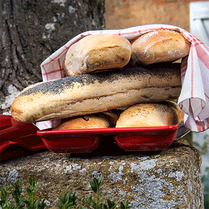 Emile Henry Bread Baker: Ciabatta, Burgundy