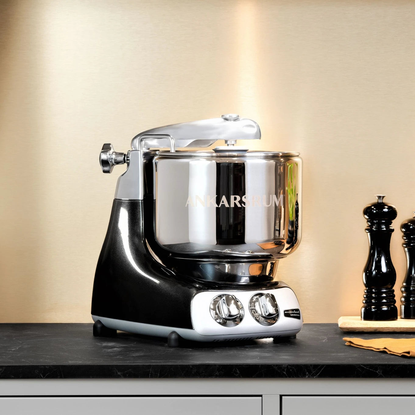 Ankarsrum Stand Mixer (AKM 6230): Black Diamond