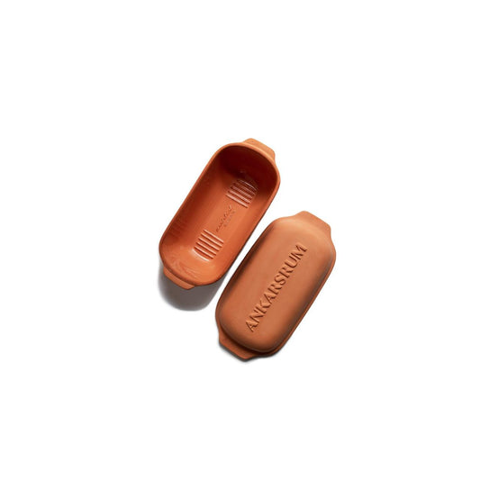 Reston Lloyd x Ankarsrum Clay Baker