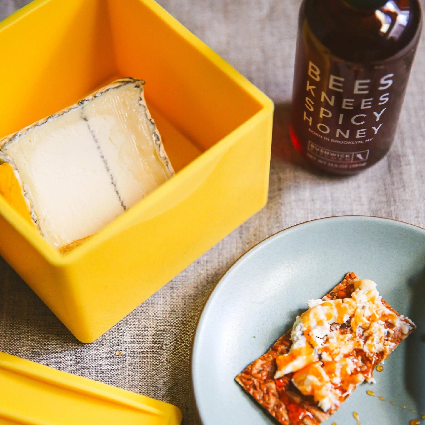 Capabunga Soft Cheese Vault: Yellow