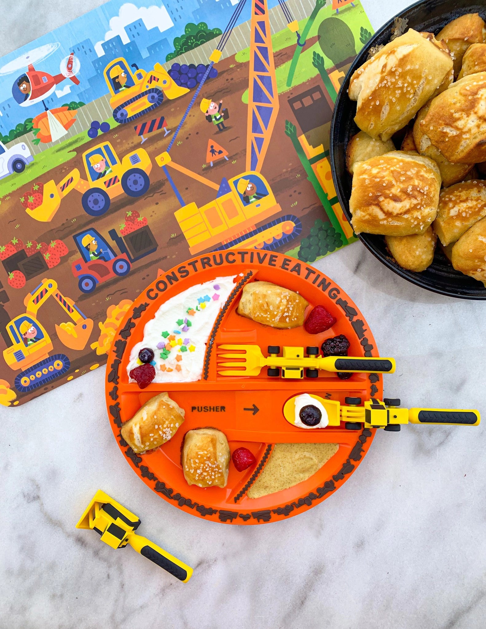 Constructive Eating Utensils: Pusher