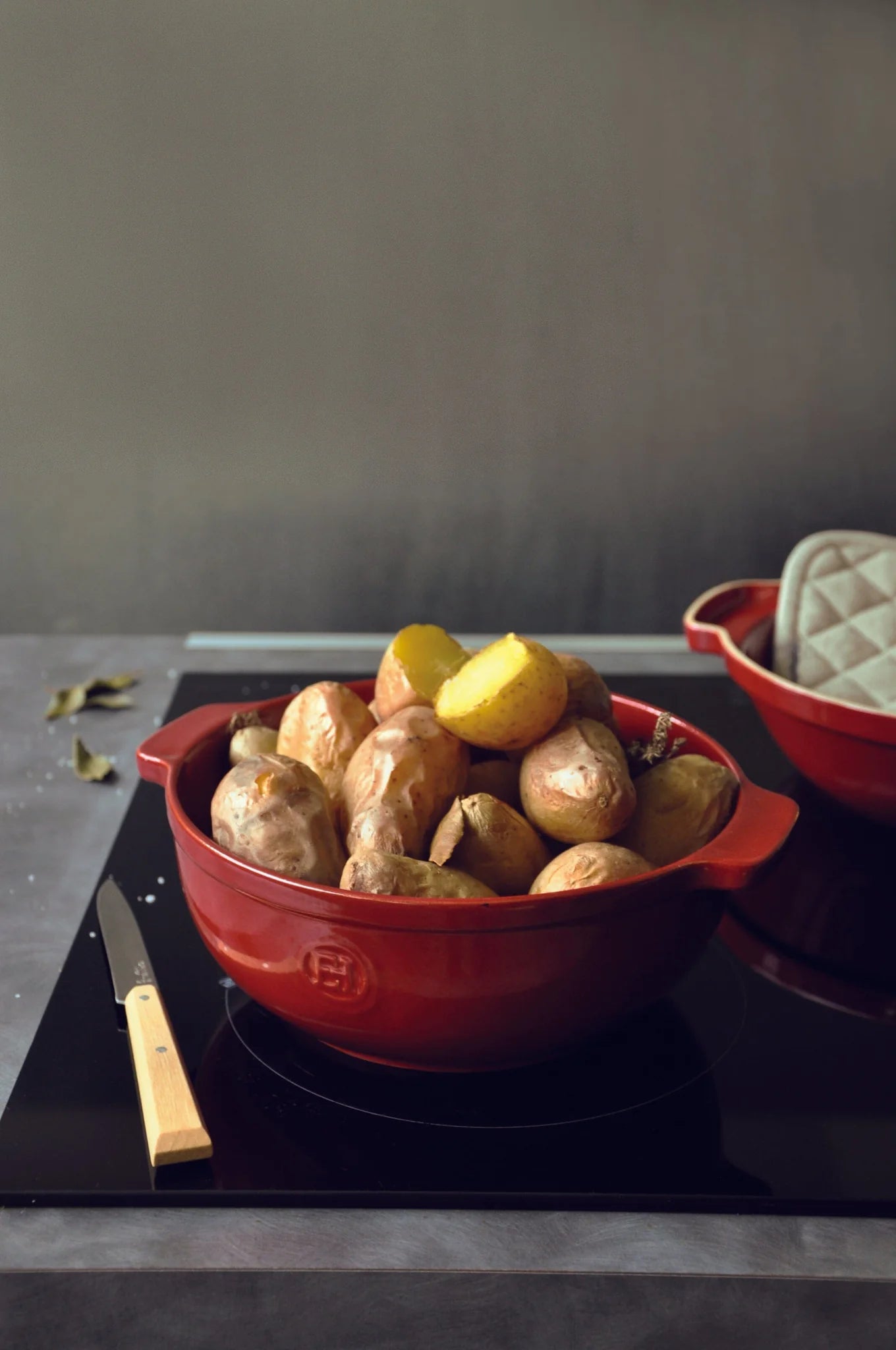 Emile Henry Bread Baker: Bread Pot, Burgundy