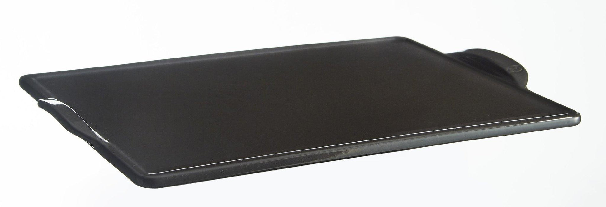 Emile Henry Pizza Stone: Rectangular, Charcoal