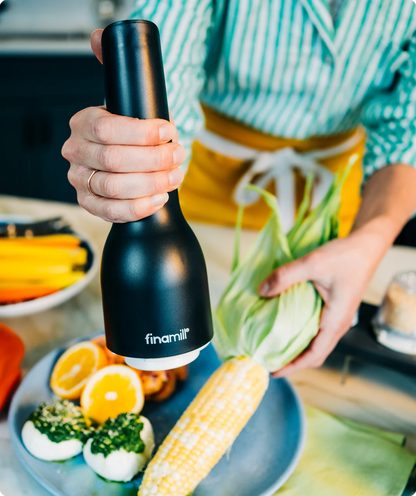 FinaMill Classic USB Rechargeable Grinder: Midnight Black