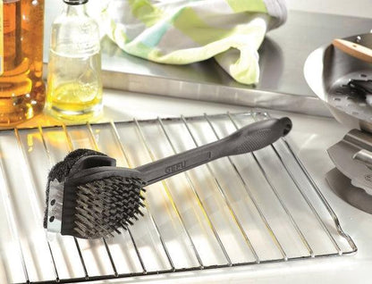 GEFU Grill Brush: 3-in-1