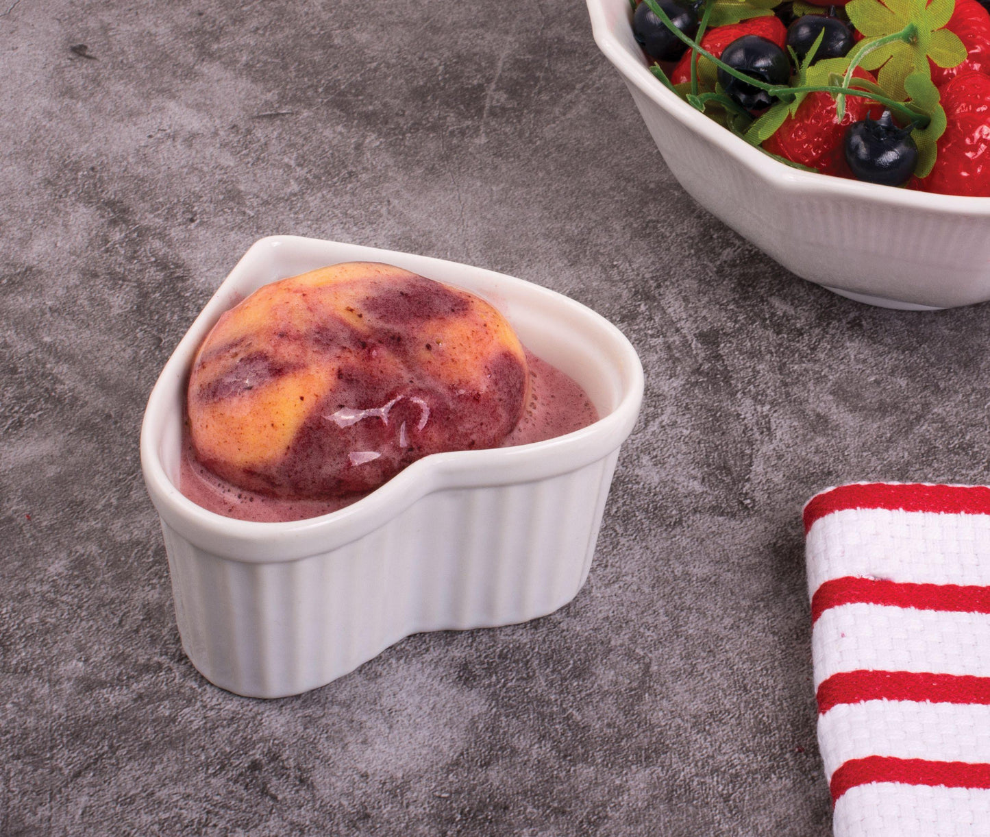 HIC Ramekin / Souffle: 6 oz, Heart