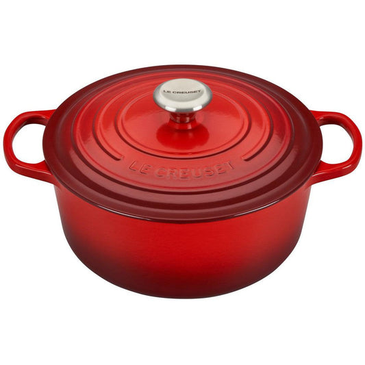 Le Creuset Round Dutch Oven: 5.5 QT, Cerise