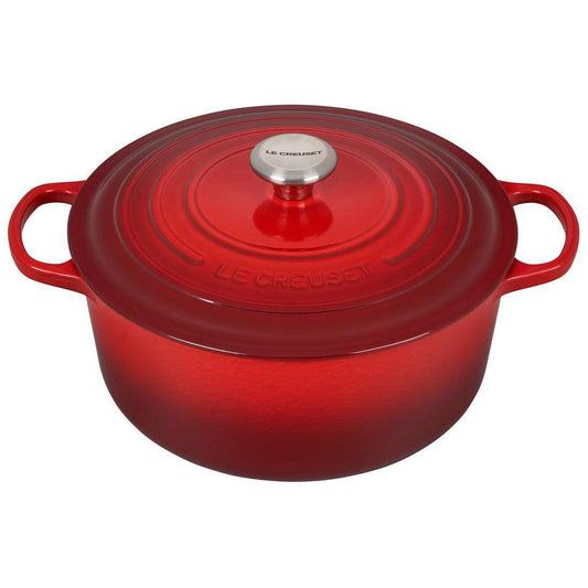 Le Creuset Round Dutch Oven: 7.25 QT, Cerise