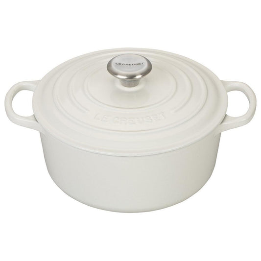 Le Creuset Round Dutch Oven: 4.5 QT, White