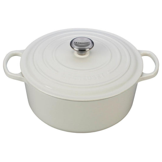 Le Creuset Round Dutch Oven: 7.25 QT, White