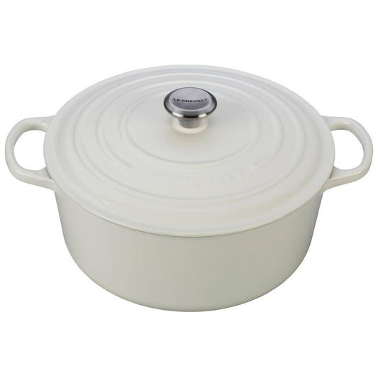 Le Creuset Round Dutch Oven: 9 QT, White