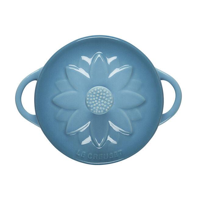 Le Creuset Flower Petal Cocotte (8 oz.): Caribbean