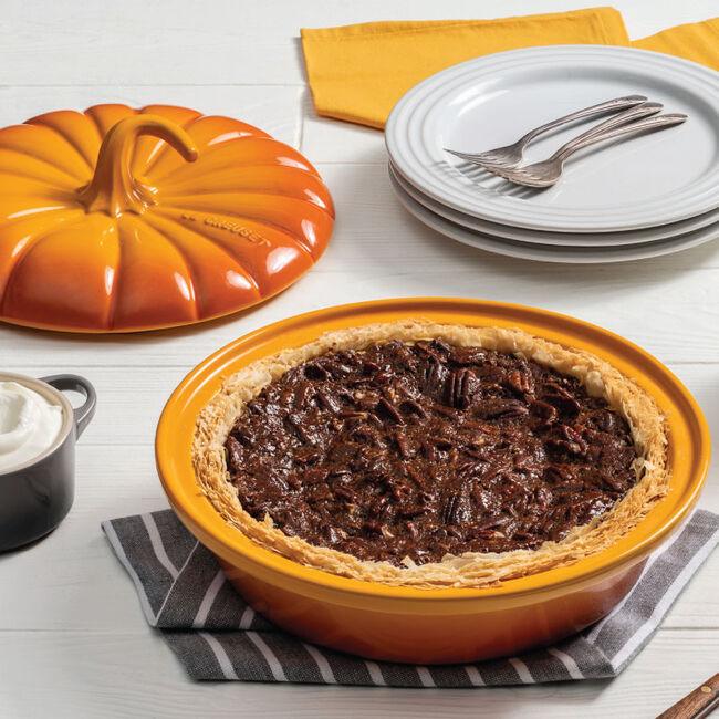 Le Creuset Autumn Pumpkin Collection: 9" Pumpkin Baker w/Lid, Persimmon