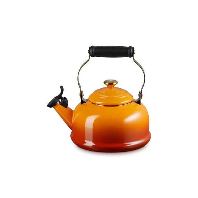 Le Creuset Kettle: Whistling, Persimmon w/ Gold Knob