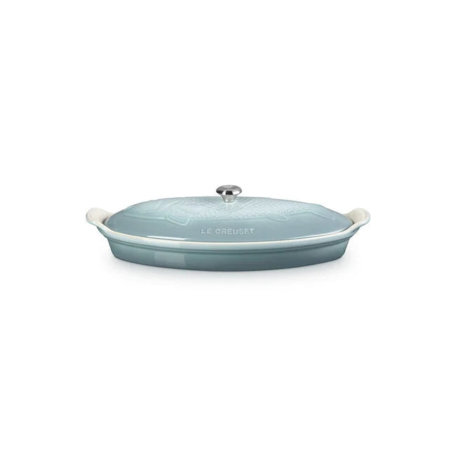 Le Creuset Heritage Fish Baker: Sea Salt