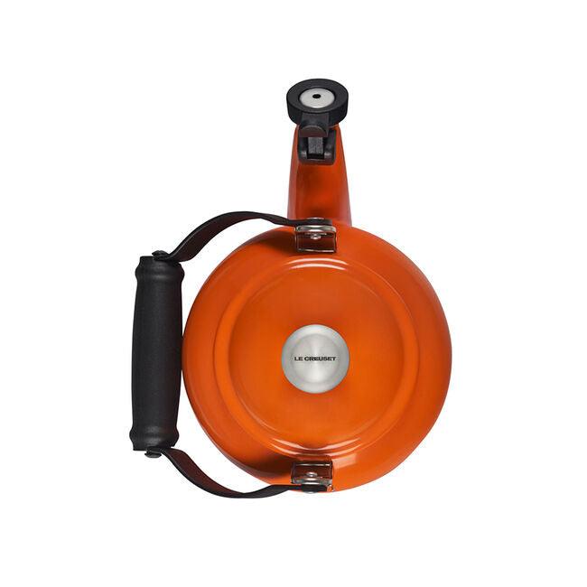 Le Creuset Kettle: Demi, Flame