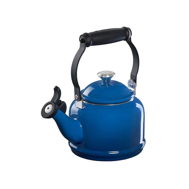 Le Creuset Kettle: Demi, Marseille