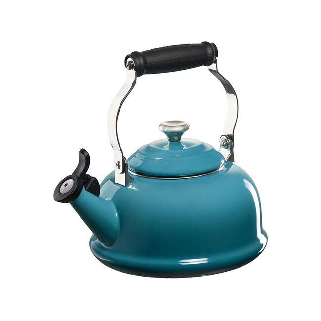 Le Creuset Kettle: Whistling, Caribbean