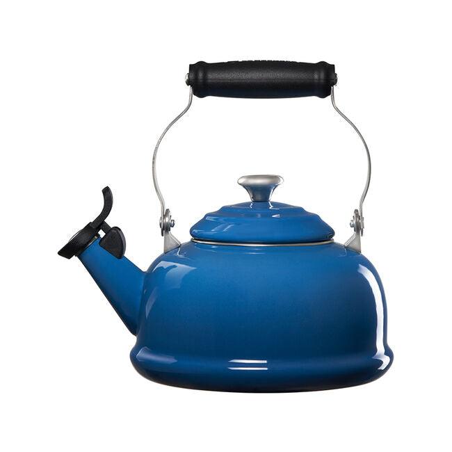 Le Creuset Kettle: Whistling, Marseille