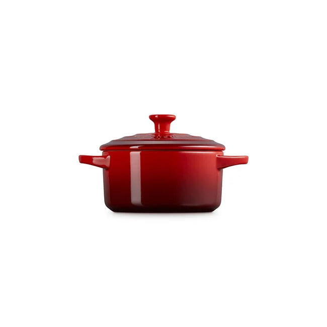 Le Creuset Mini Round Cocotte: 24 oz., Cerise