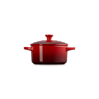 Le Creuset Mini Round Cocotte: 24 oz., Cerise