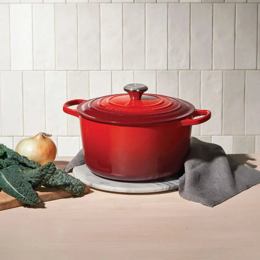 Le Creuset Round Deep Dutch Oven: 6.5 QT, Cerise