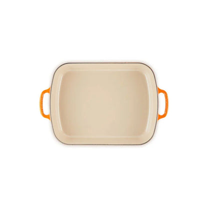 Le Creuset Signature Roaster: 5.25 QT, Flame