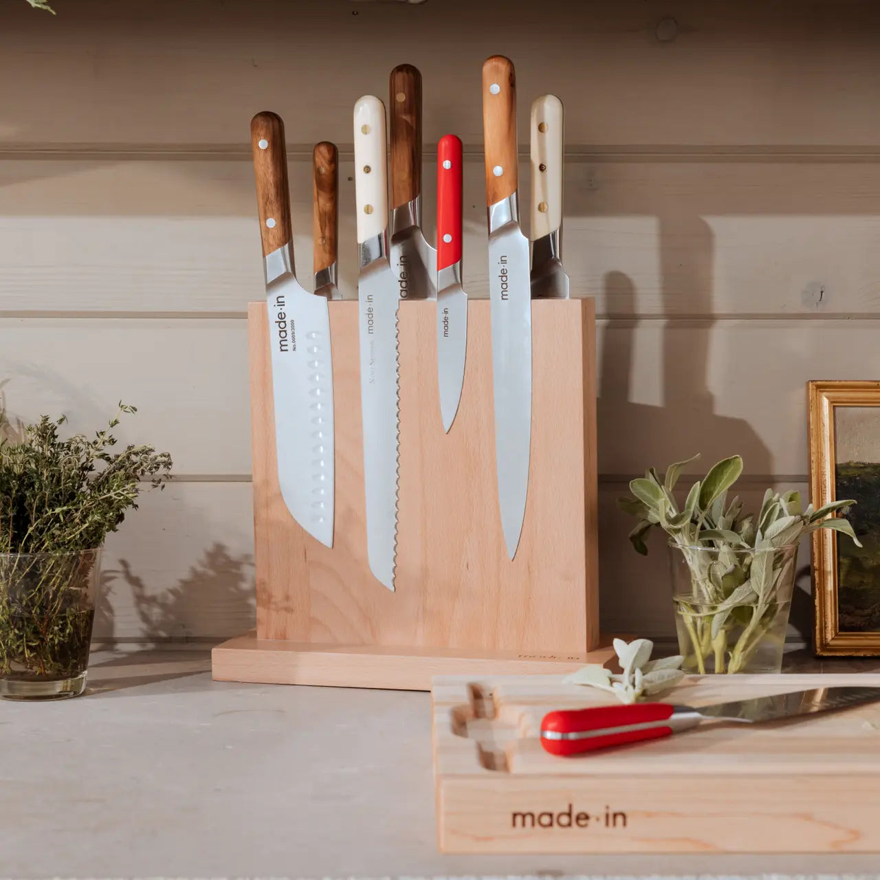 MADE IN® Magnetic Knife Block (Double-sided)