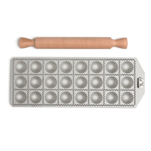 Marcato Atlas Ravioli Mold: 24 Round
