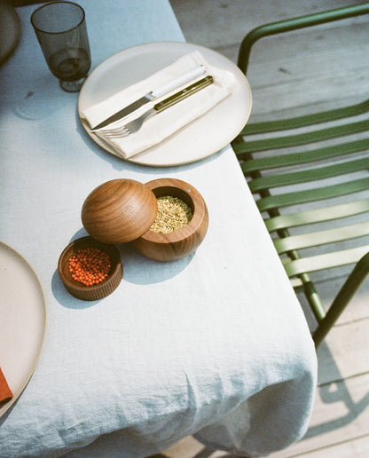 Material Kitchen Salt Sphere: Walnut