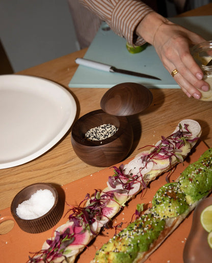 Material Kitchen Salt Sphere: Walnut