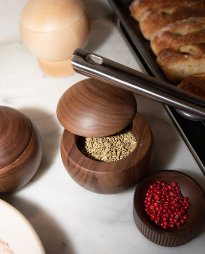 Material Kitchen Salt Sphere: Walnut