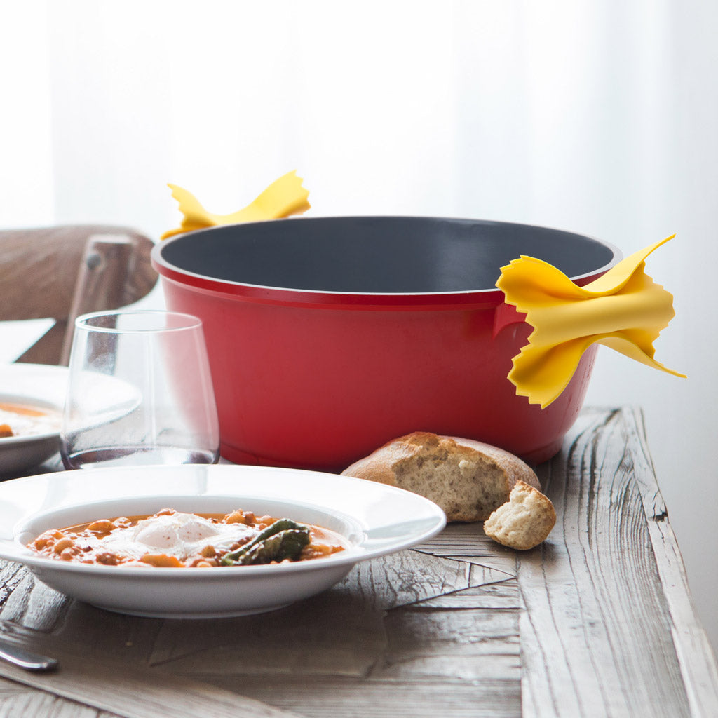 Monkey Business Pot Grips (Set of 2): Farfalloni - Thumbnail 5