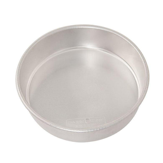 NordicWare Round Cake Pan: 9"