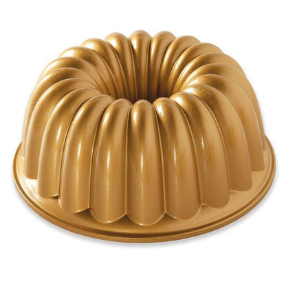 NordicWare Bundt Pan: 10 cup, Elegant Party