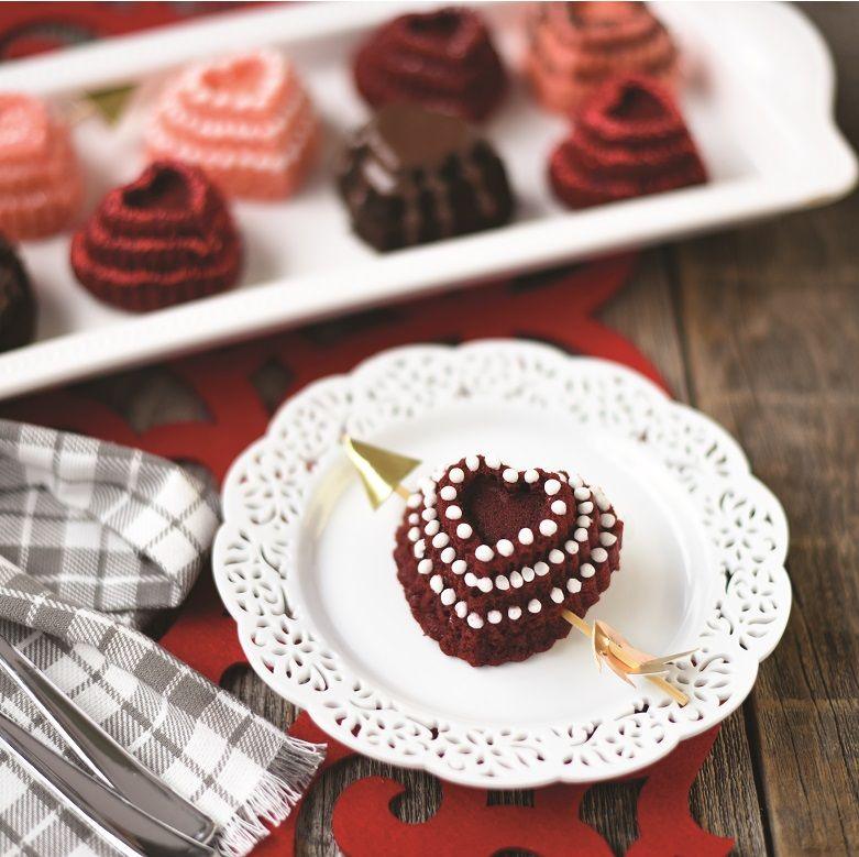 NordicWare Cakelet Pan: Tiered Hearts