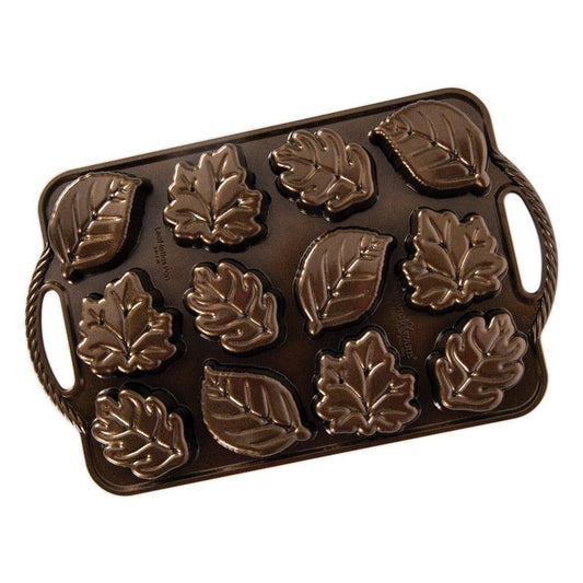 NordicWare Cakelet Pan: Leaflettes