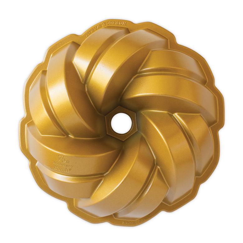 NordicWare Bundt Pan: Braided