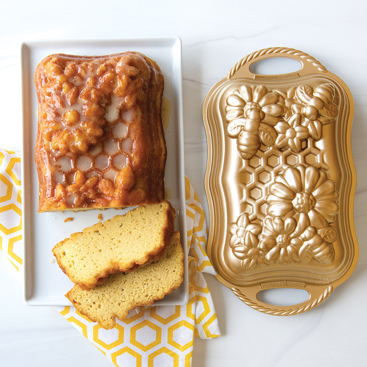 NordicWare Loaf Pan: Honeycomb