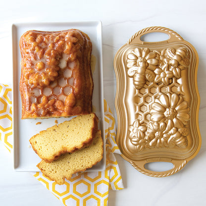 NordicWare Loaf Pan: Honeycomb