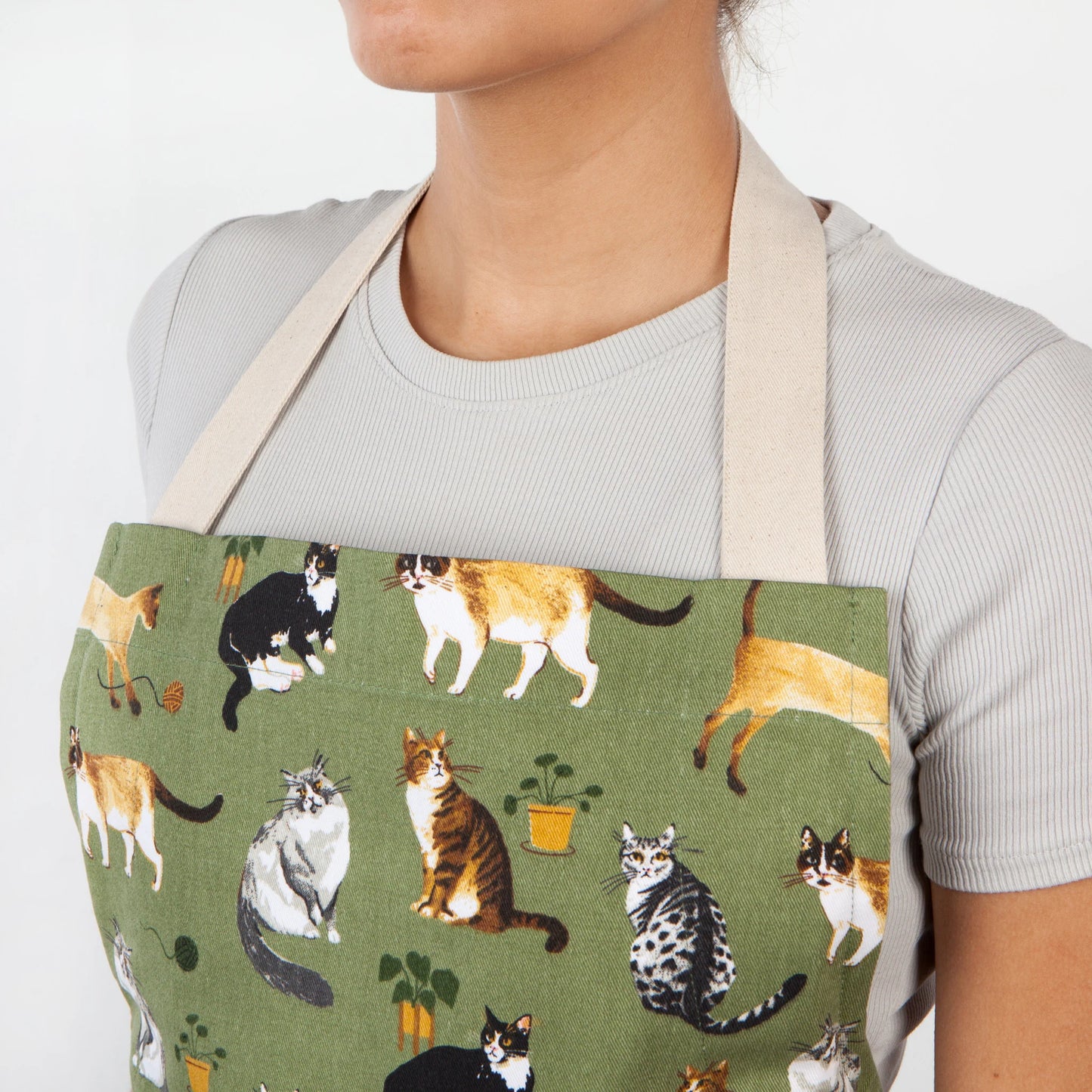 Now Designs Petite Chef Apron: Cat Collective
