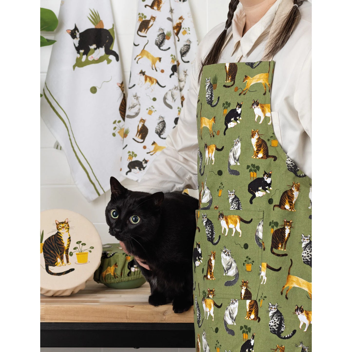 Now Designs Petite Chef Apron: Cat Collective