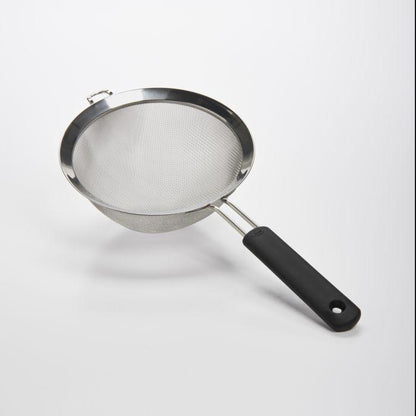 OXO Strainer: 8"