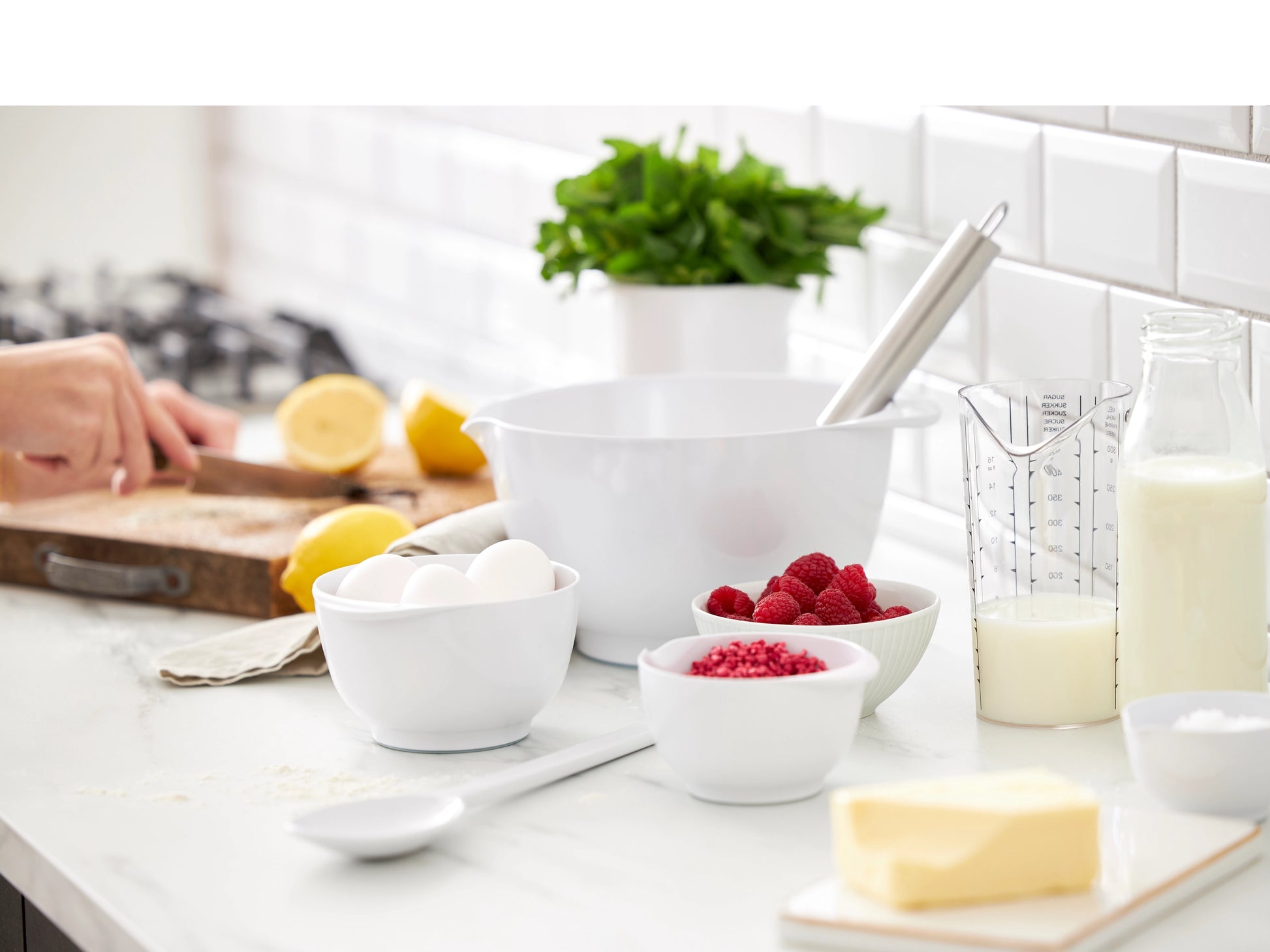 Rosti Margrethe Mixing Bowl: 2L, White